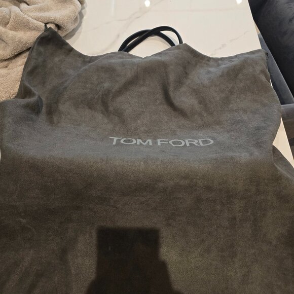 Tom Ford Tara Tote - Large Black Calfskin Leather - Picture 9 of 9